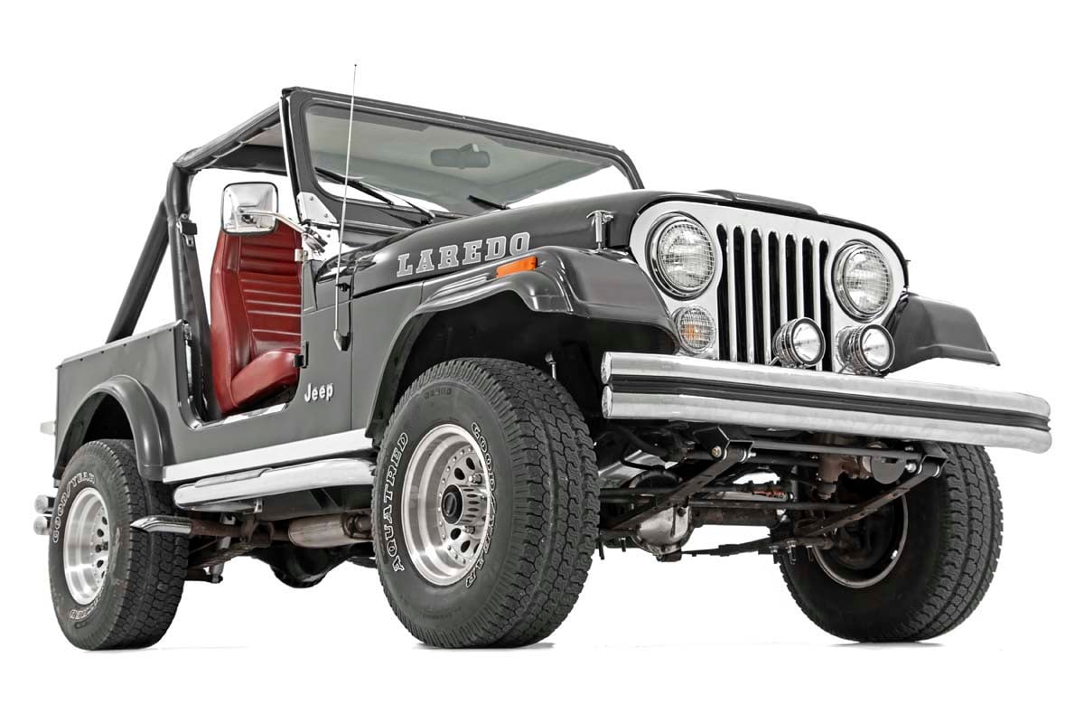 Jeep Scrambler Suspension Lift Kit - Front - Rough Country - Shackle Reversal - '81-'85